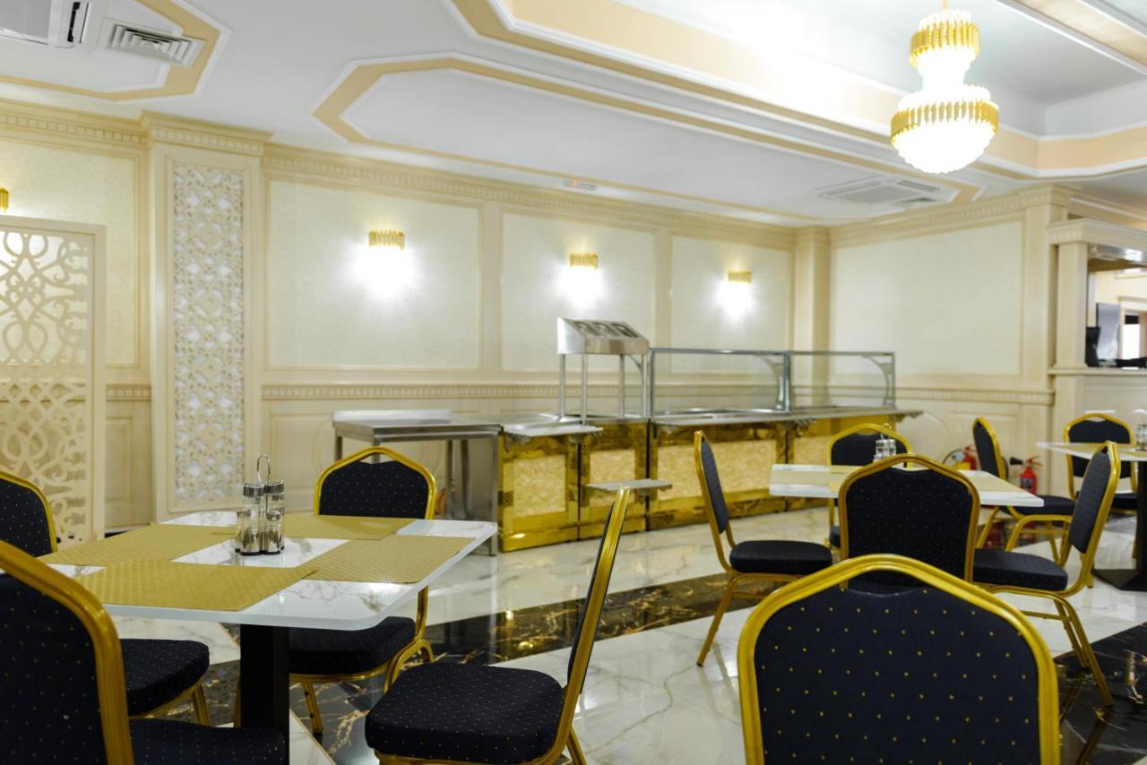 Little Orient Hotel Brăila Eksteriør billede